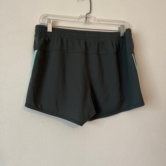 TWO Adidas athletic shorts - Picture 6 of 7